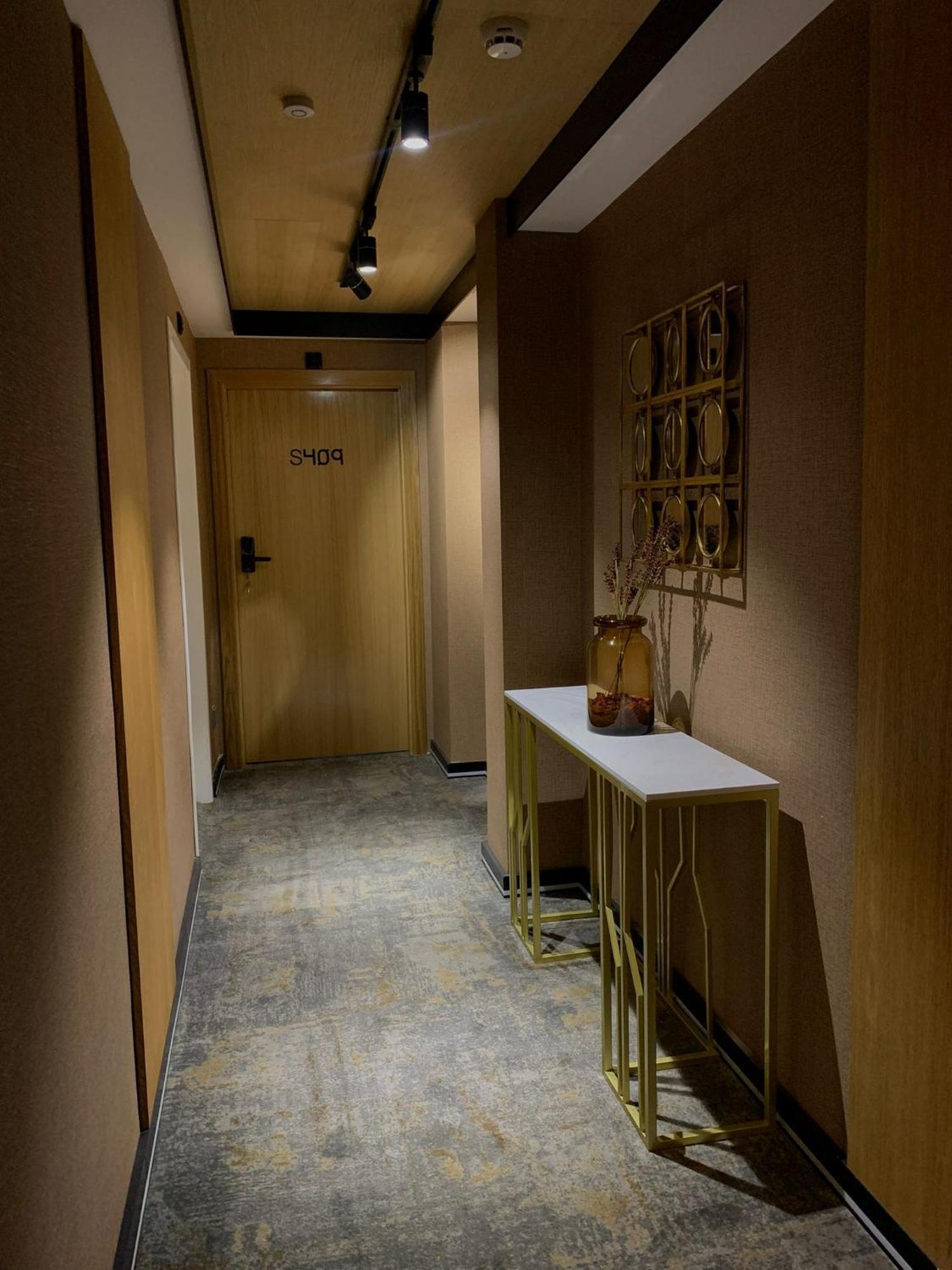 Mm Boutique Hotel Burgas Bagian luar foto